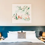 Hotell Henri 4*