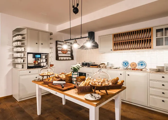 Hotel Henri 4*